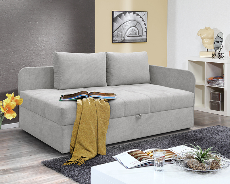 Ada Catania heverő jobbos