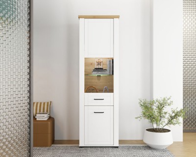 Granada 1A keskeny vitrin