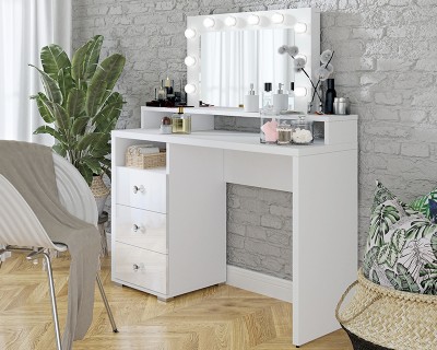Díva fésülködőasztal